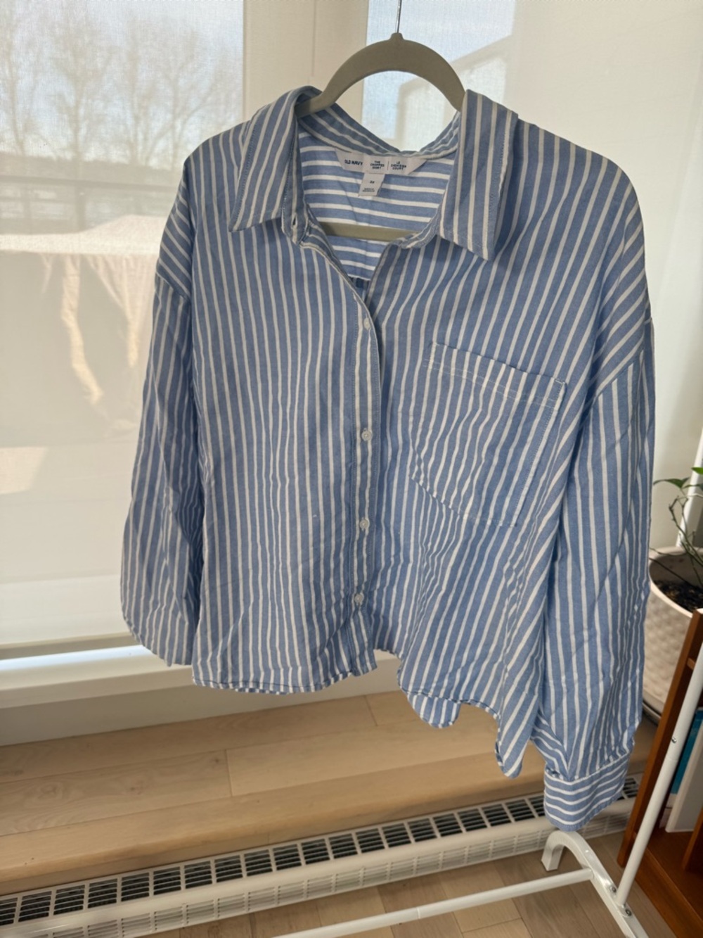 Old Navy Blue and White Vertical Stripe Cropped Button-Down Shirt
